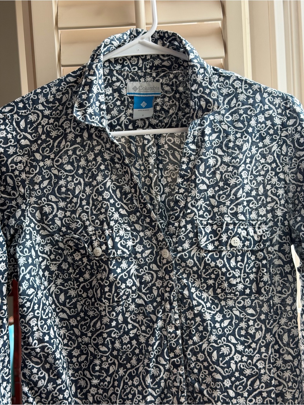 Columbia Navy and White Floral Button-Front Shirt